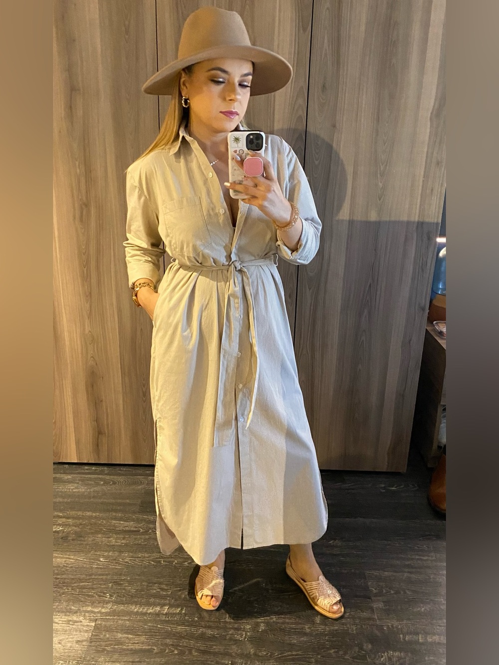 Banana Republic Factory Women’s Small Beige White Shirt Maxi Dress